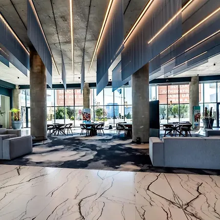 Glam In Odyssey Pools And Parking Apartman Năvodari