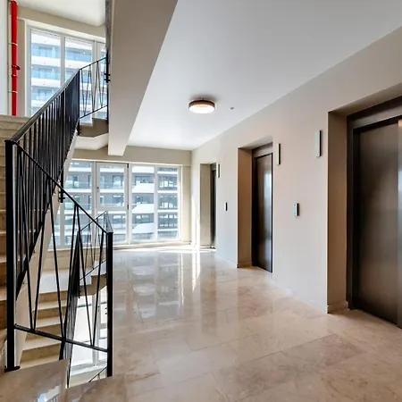 Apartman Glam In Odyssey Pools And Parking