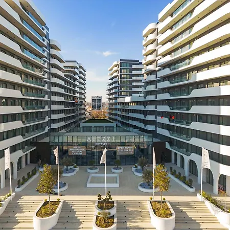Apartman Glam In Odyssey Pools And Parking