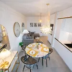 Glam In Odyssey Pools And Parking Апартаменты Нэводари